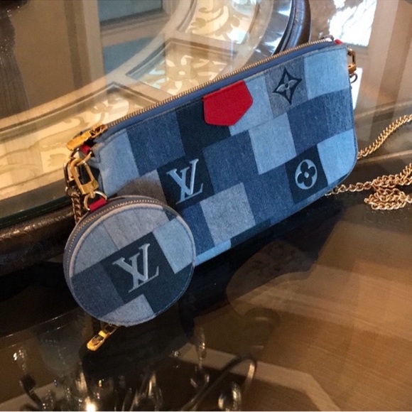 Exquisite Louis Vuitton Round Denim Patchwork Bag Charm Keychain Coin Pouch - Picture 8 of 17